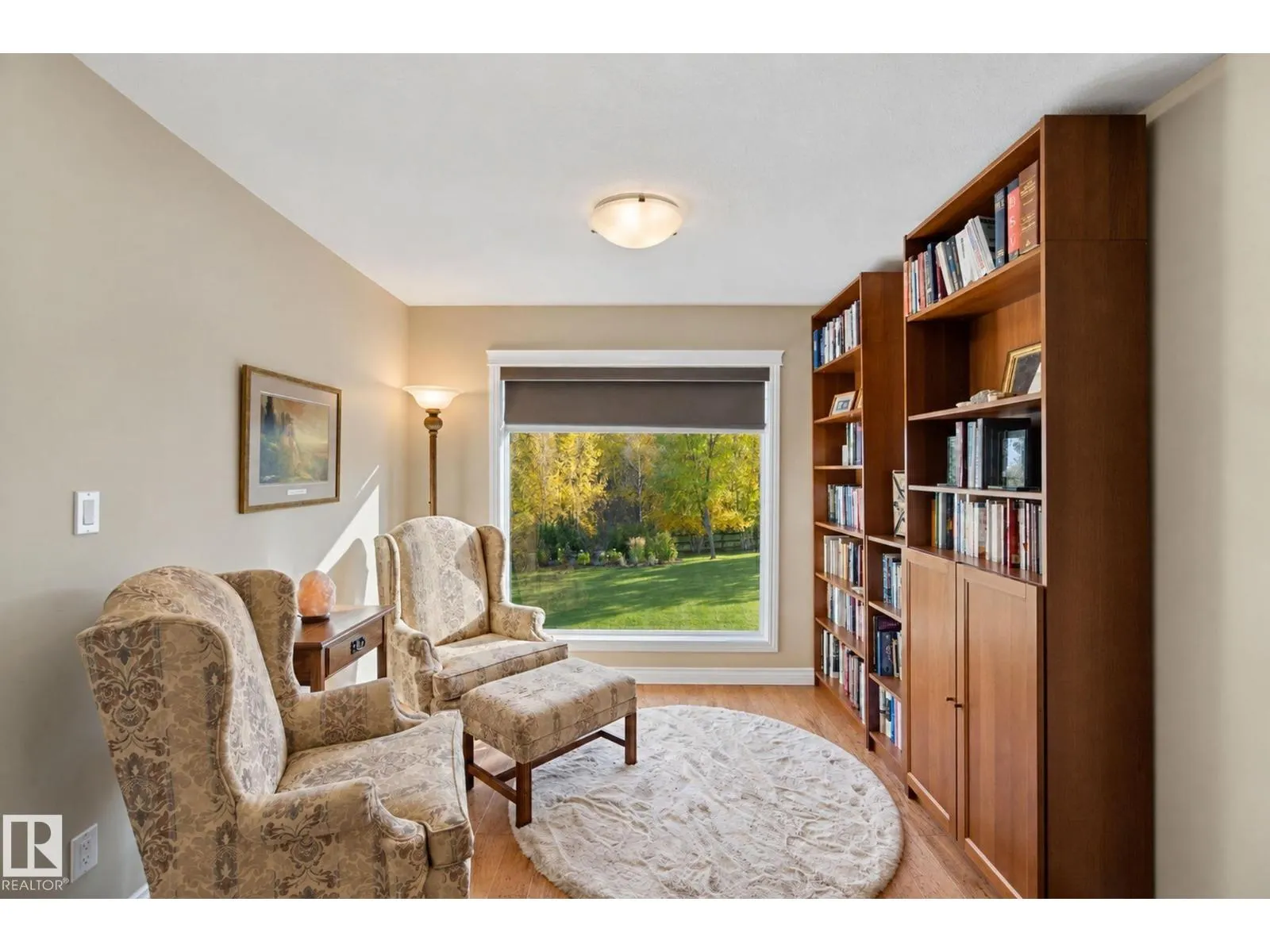 6 ROSENTHAL WY