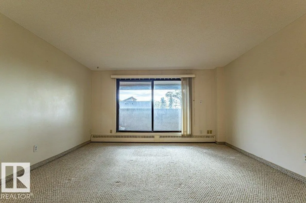 #212 5316 118 AV NW NW