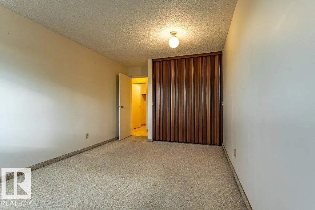 #212 5316 118 AV NW NW