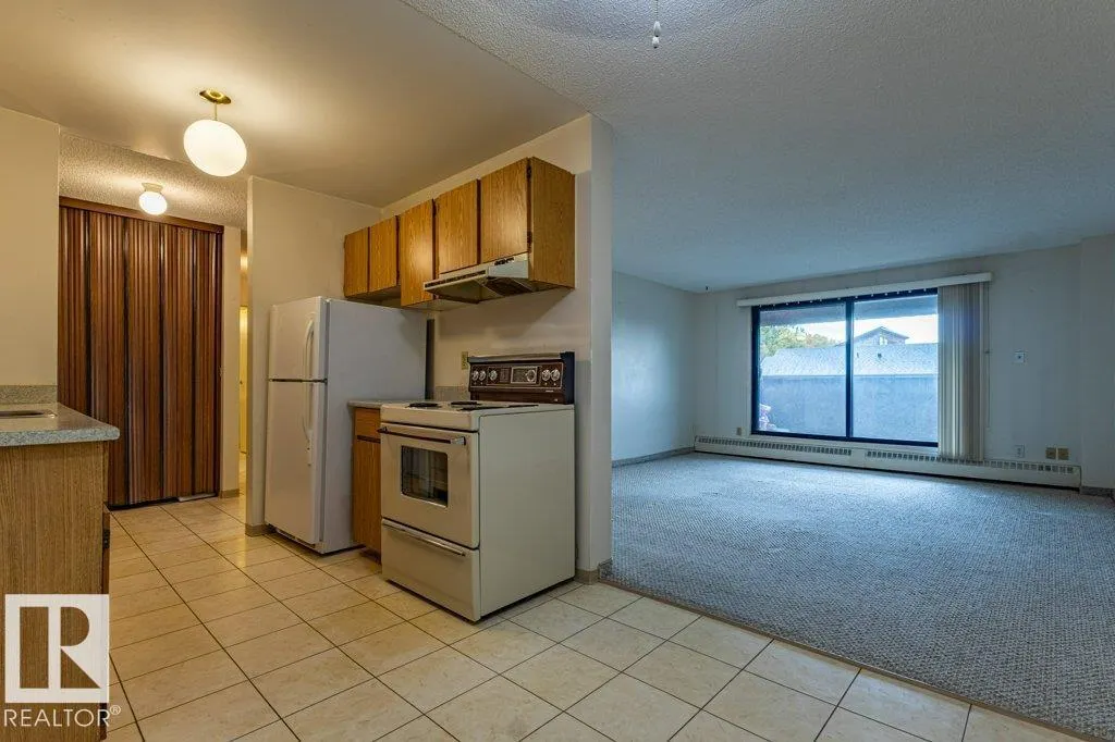 #212 5316 118 AV NW NW