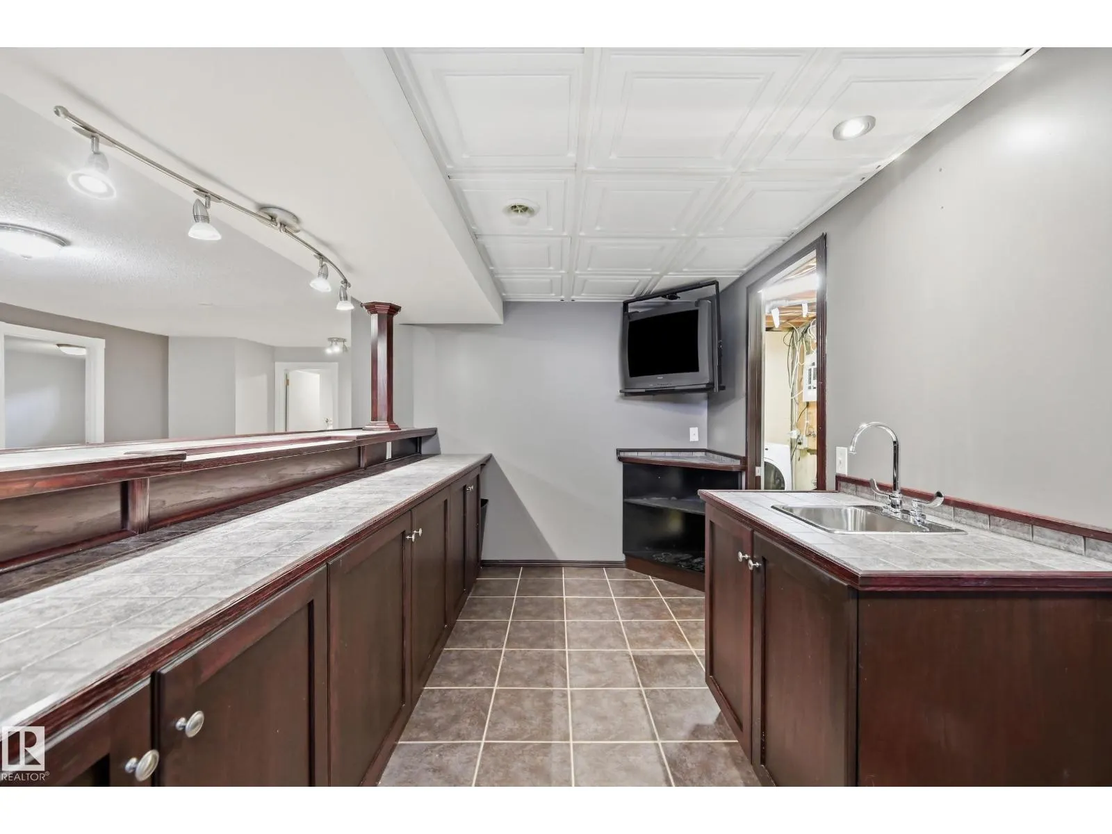 74 ASPEN CR
