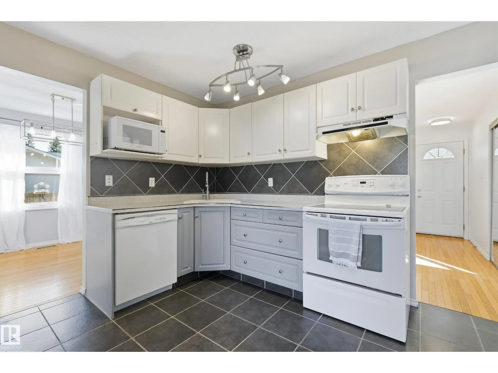 74 ASPEN CR