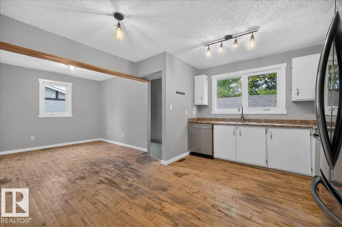 4709 45 ST
