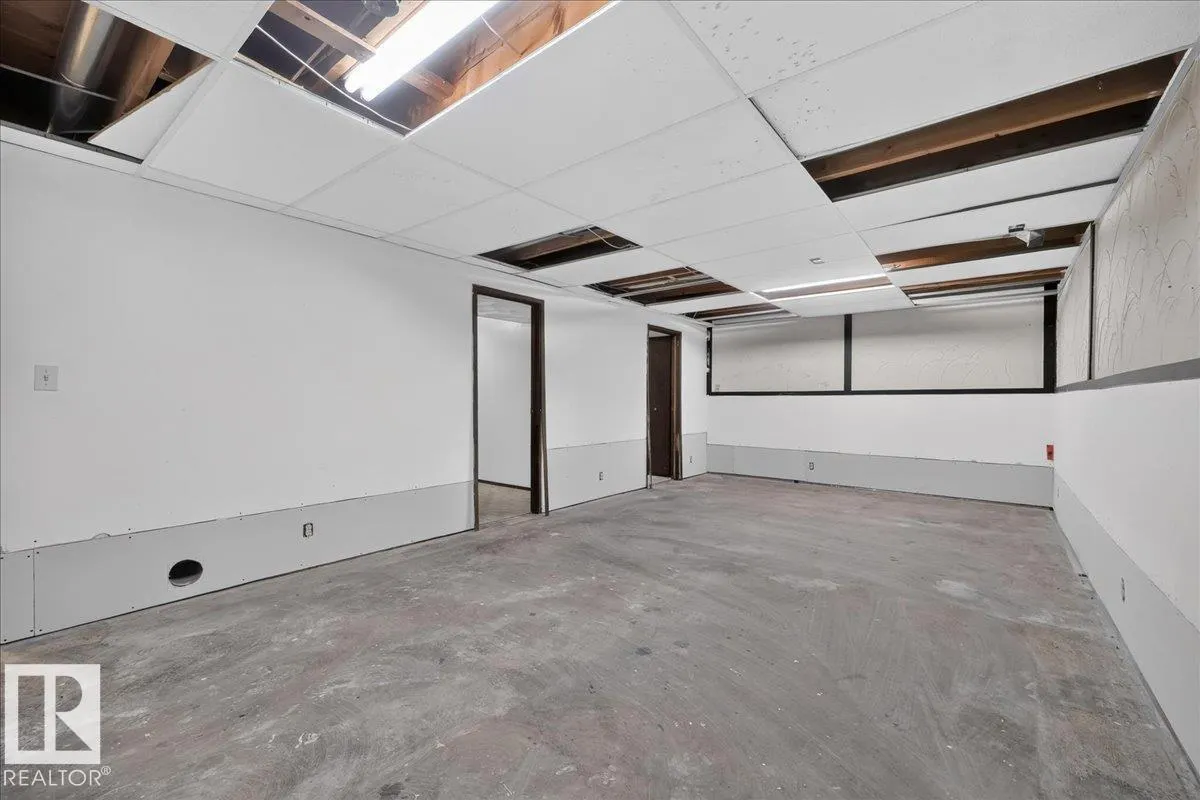 4709 45 ST