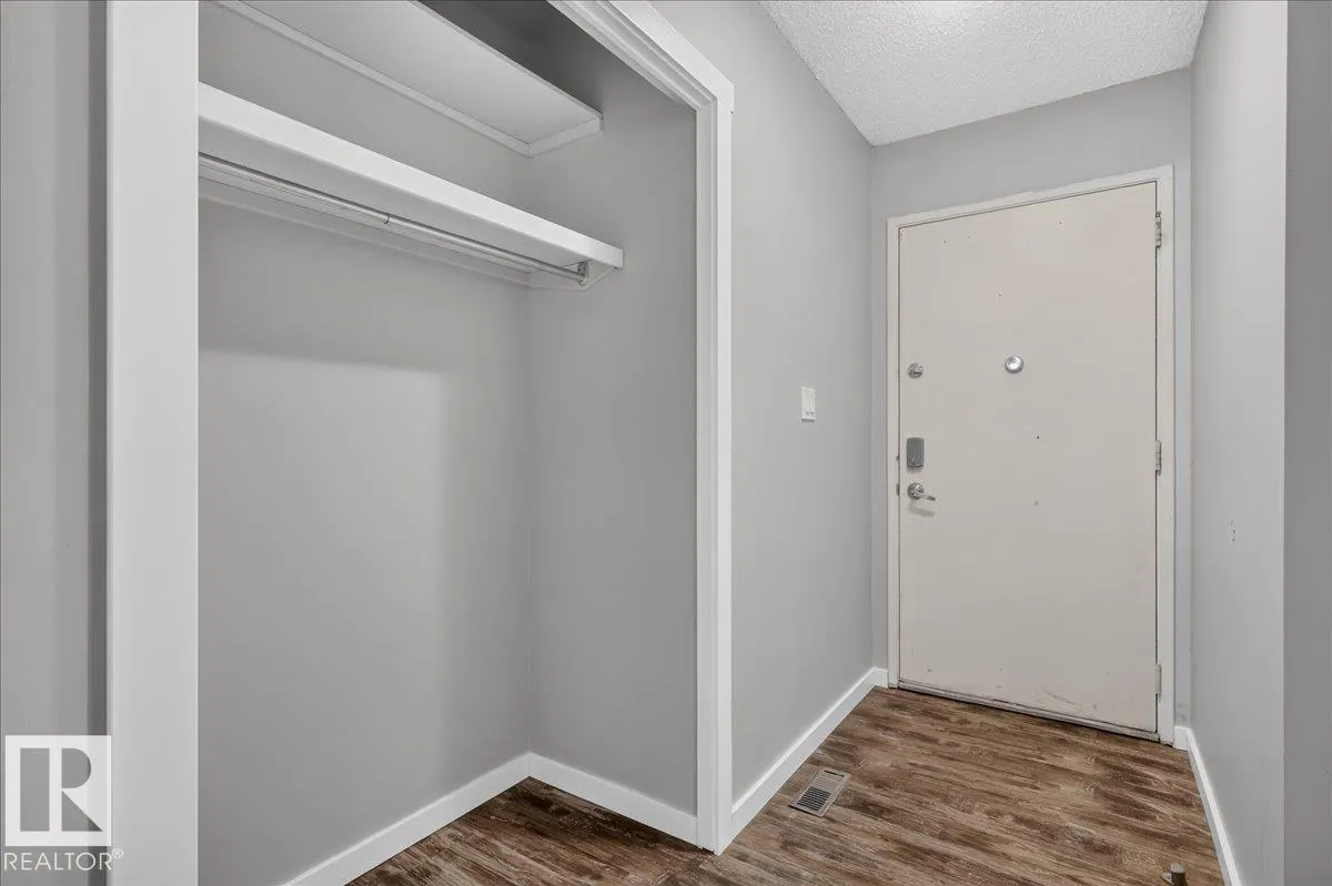 4709 45 ST
