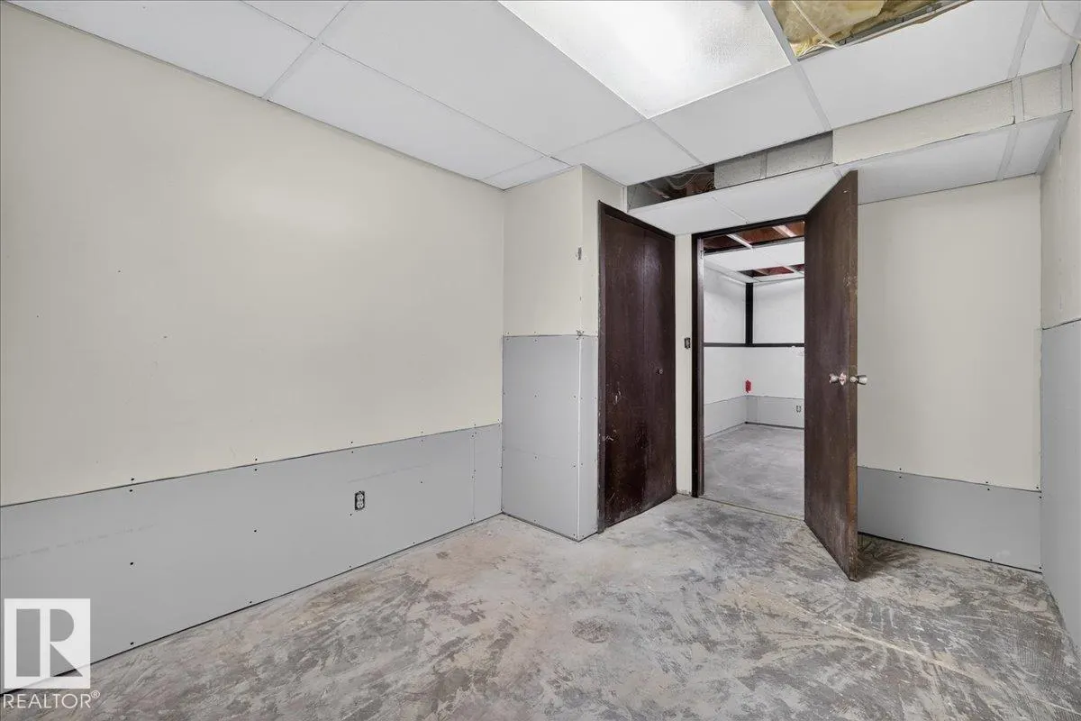 4709 45 ST