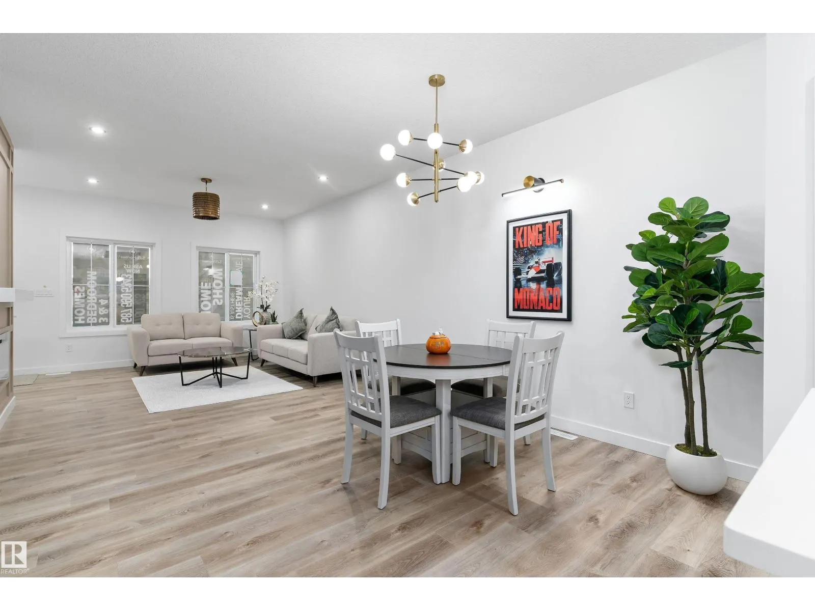 180 Pacific DR