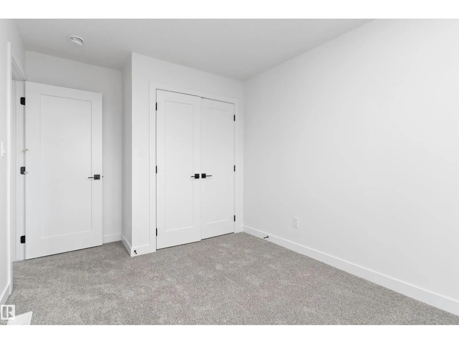 180 Pacific DR