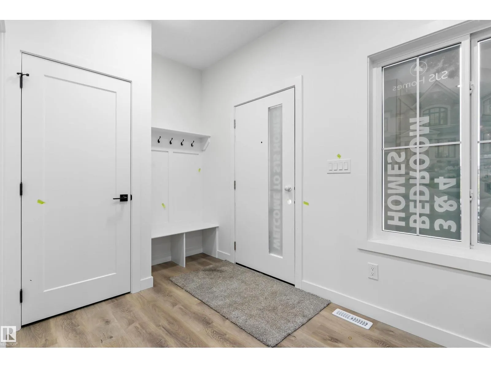 180 Pacific DR