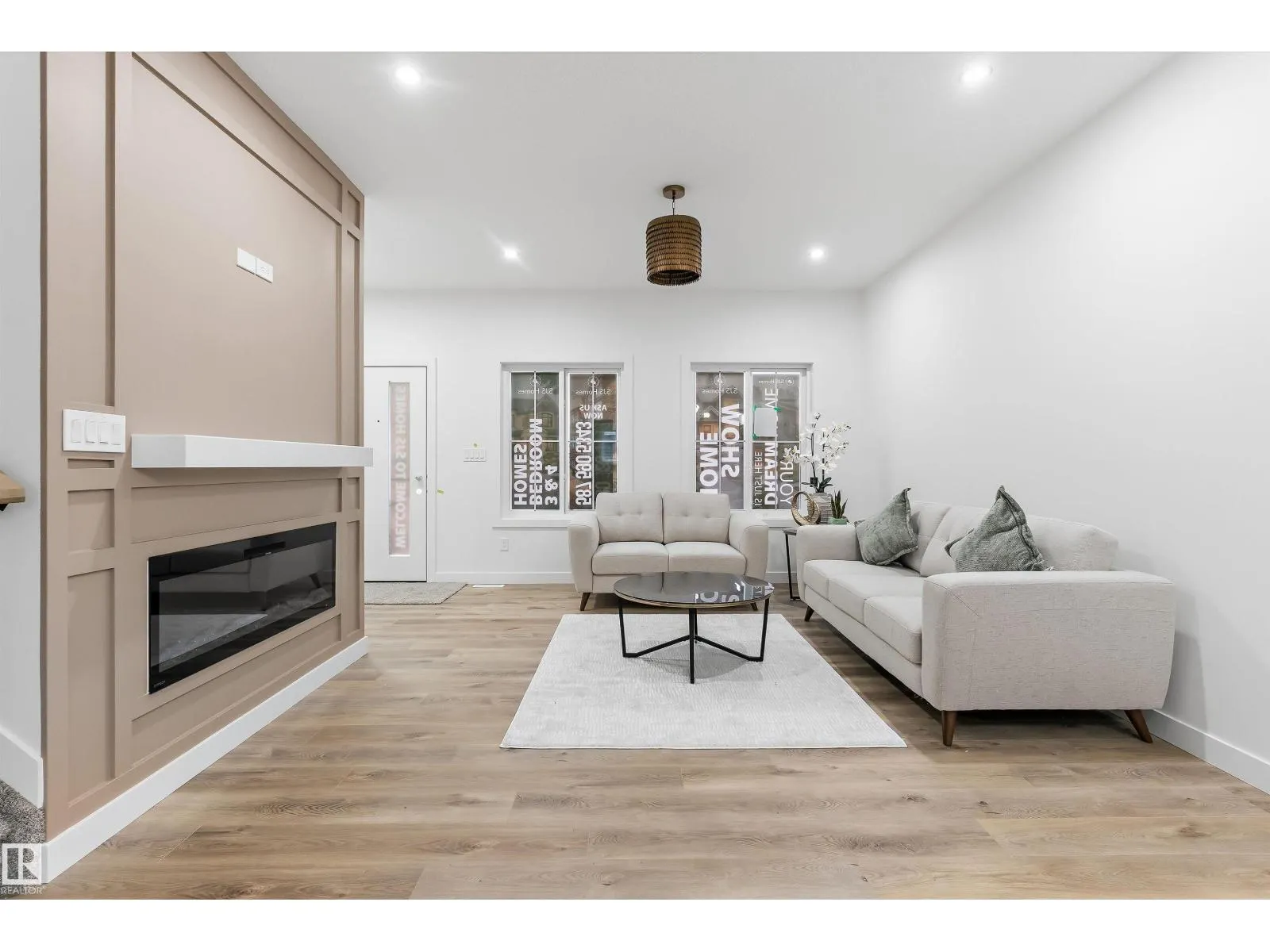 180 Pacific DR