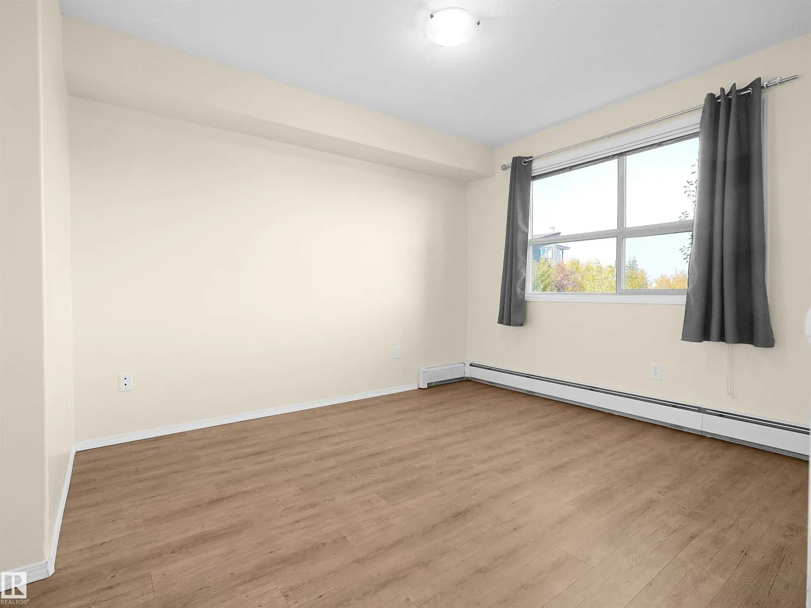 #328 8802 SOUTHFORT DR