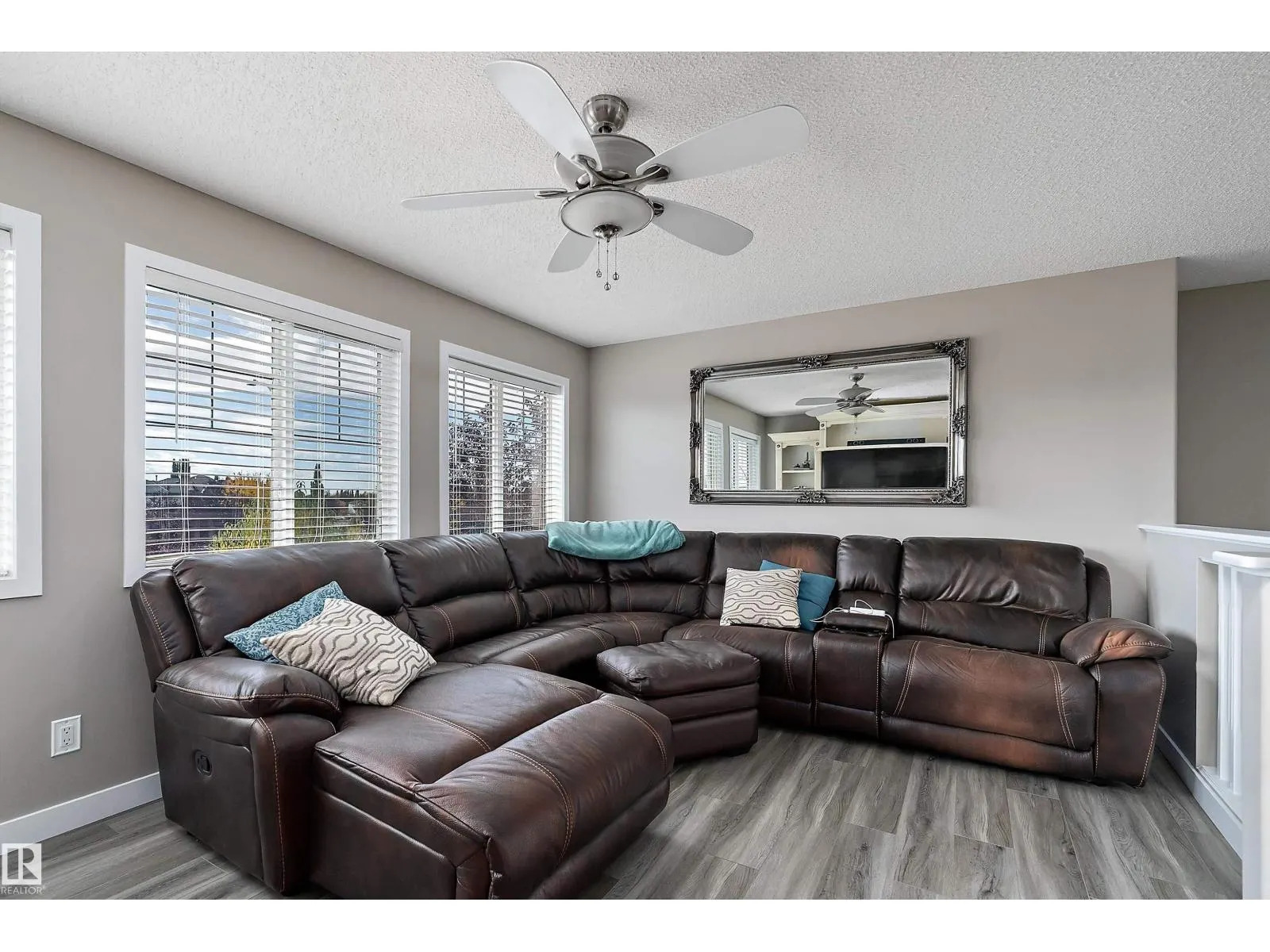 47 BIRCHMONT DR