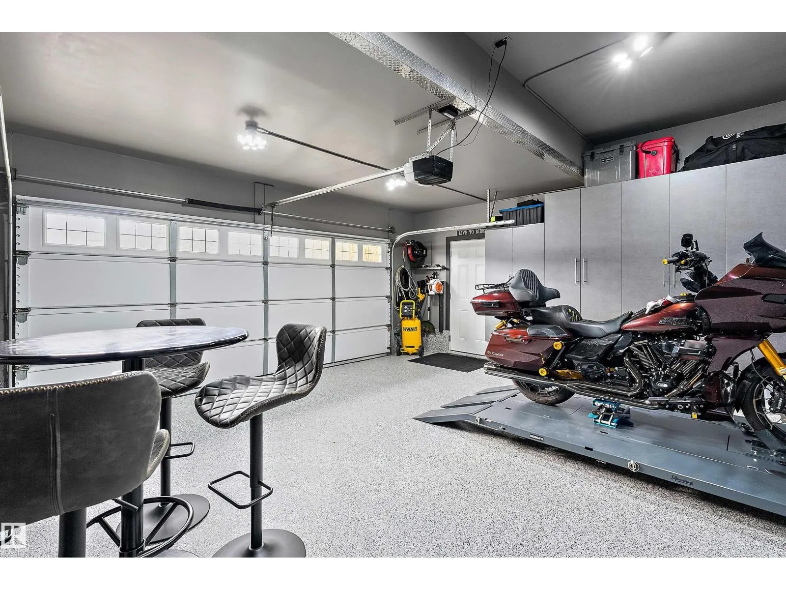 47 BIRCHMONT DR