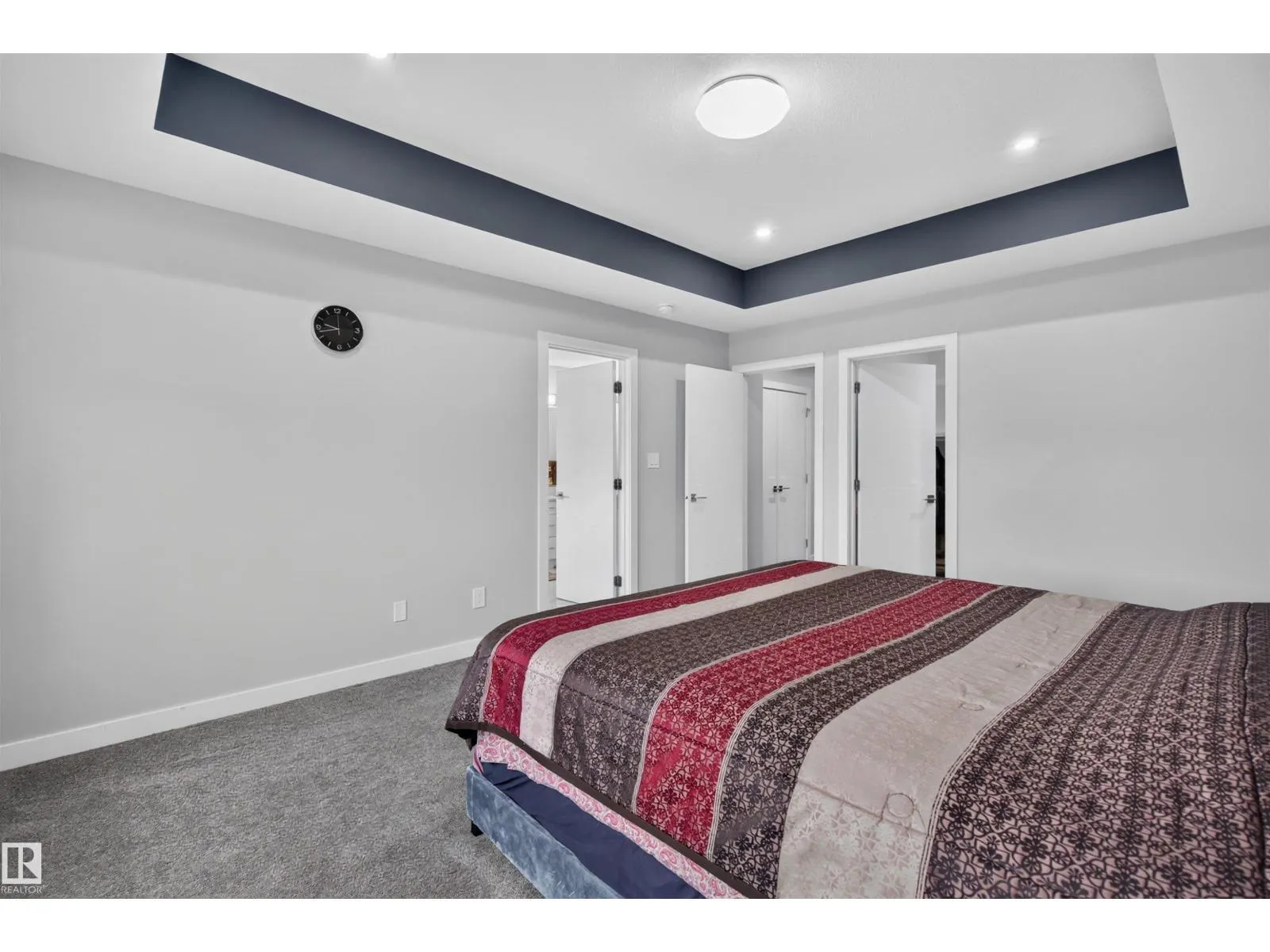 452 ROBERTS CR