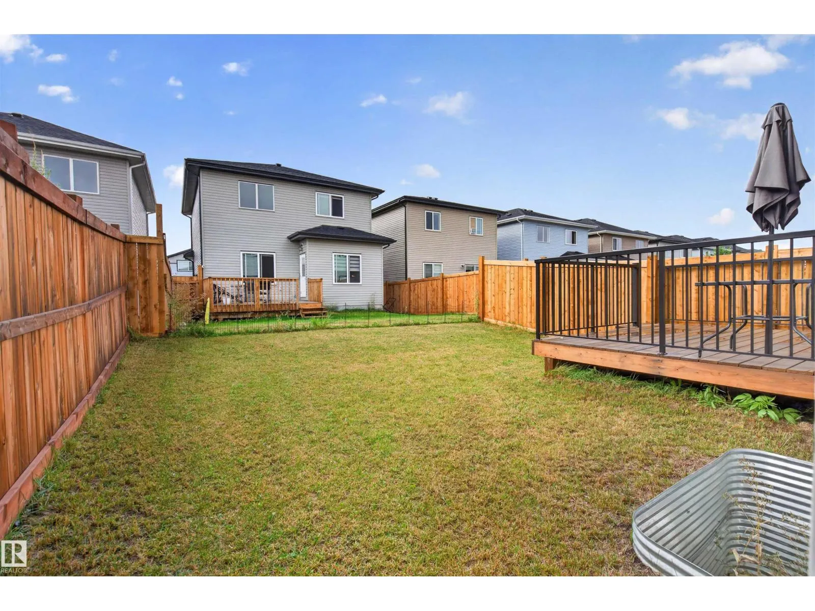 452 ROBERTS CR