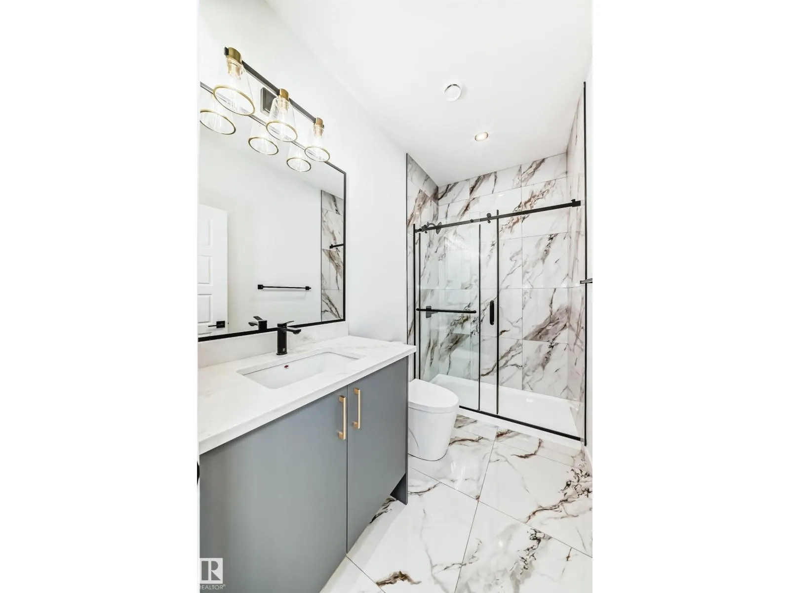 341 ROBERTS WD