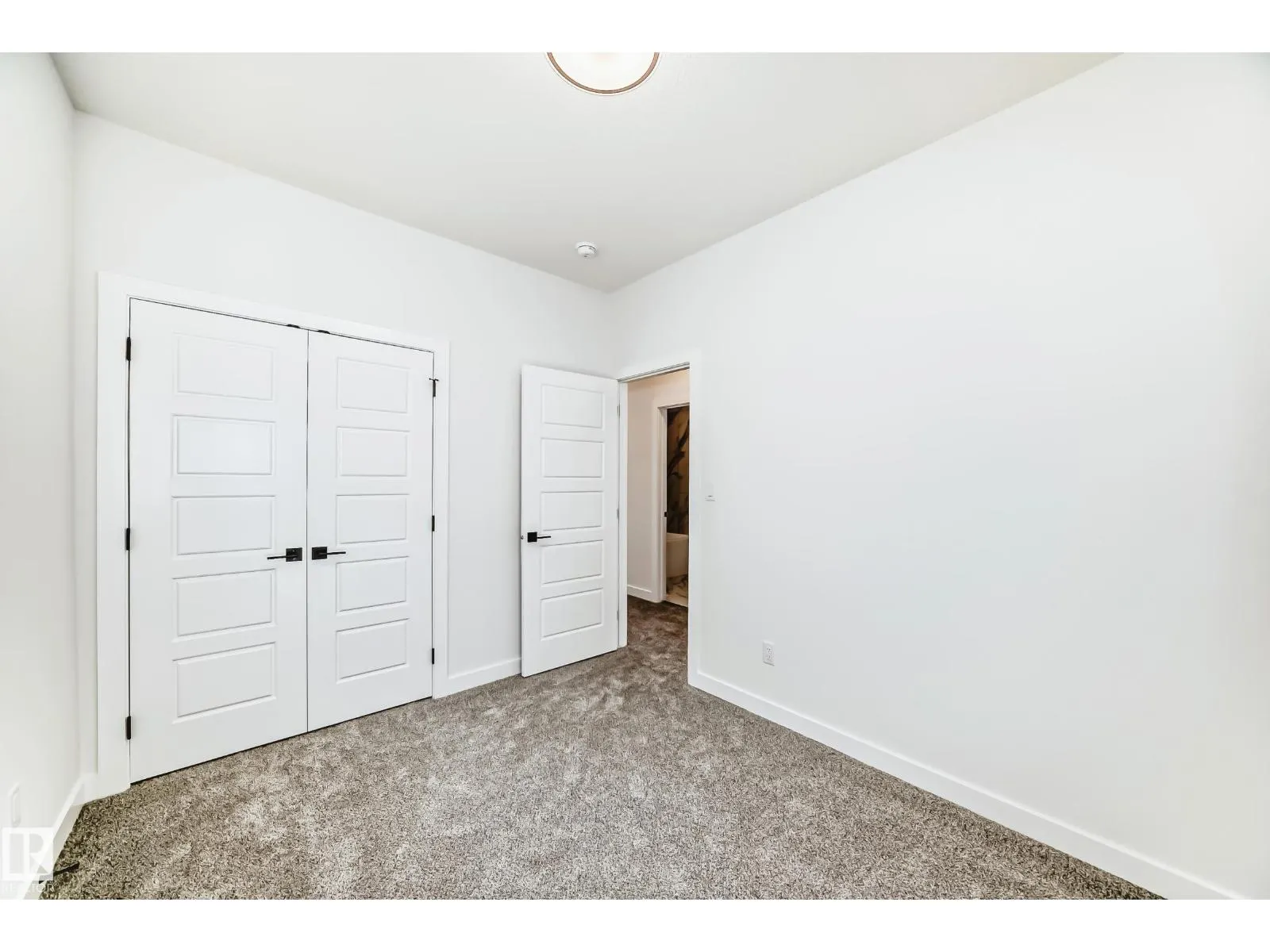 341 ROBERTS WD