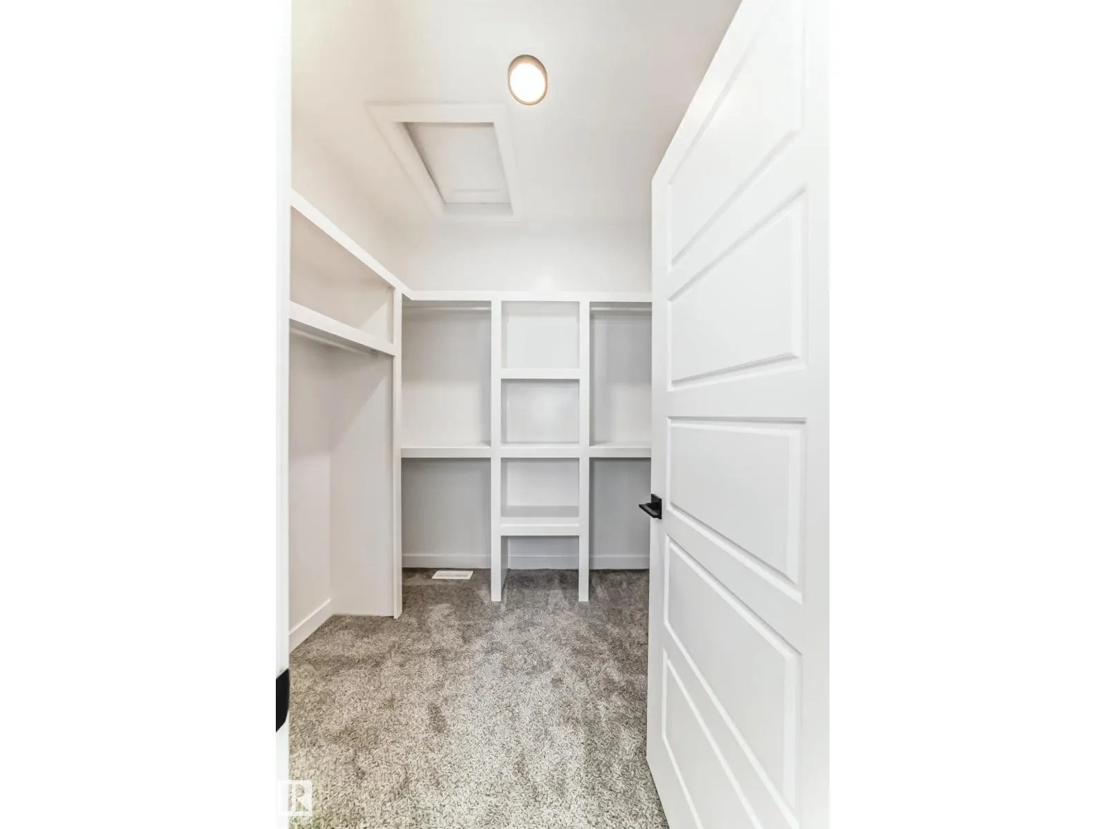 341 ROBERTS WD