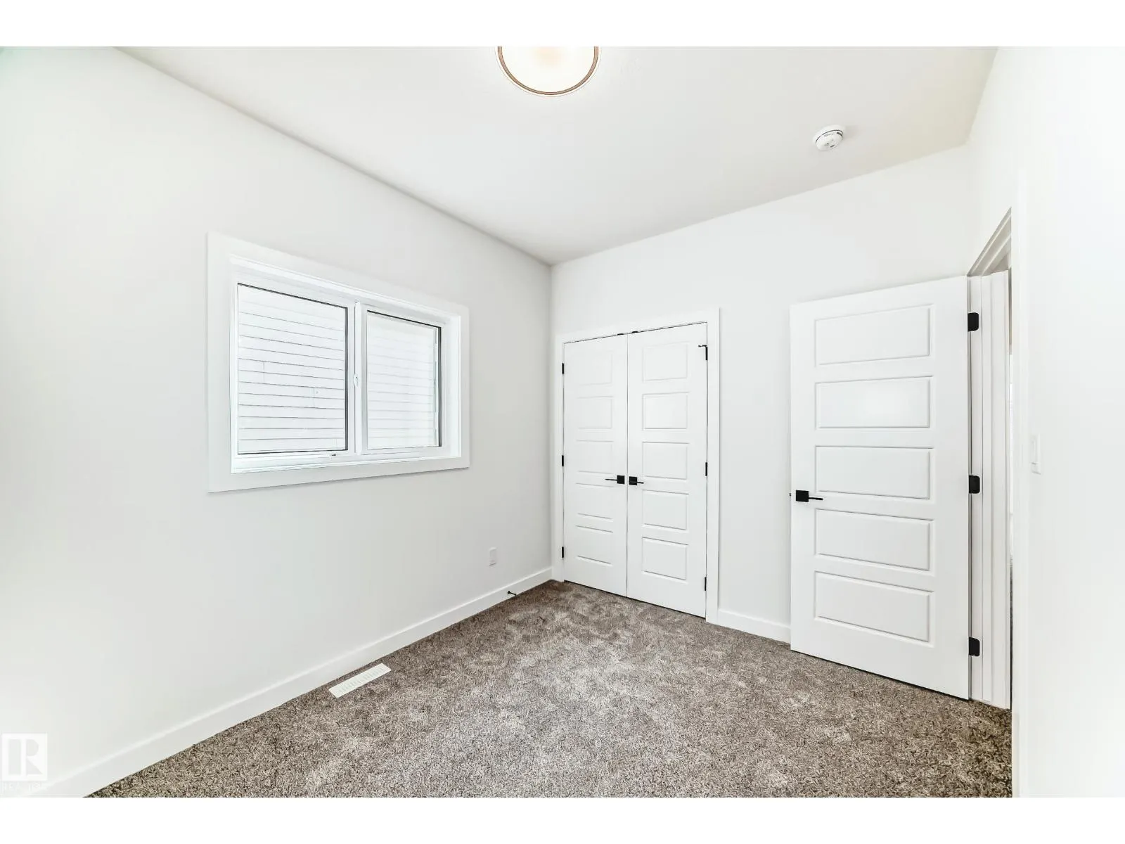 341 ROBERTS WD