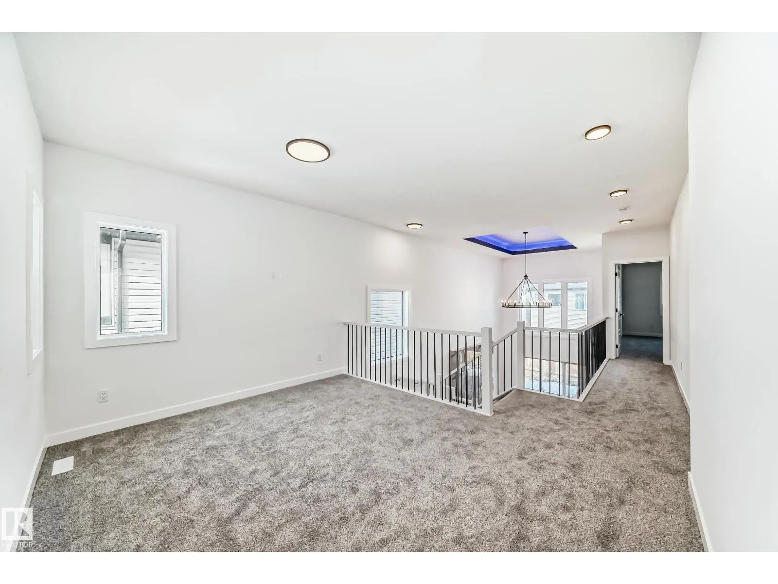 341 ROBERTS WD