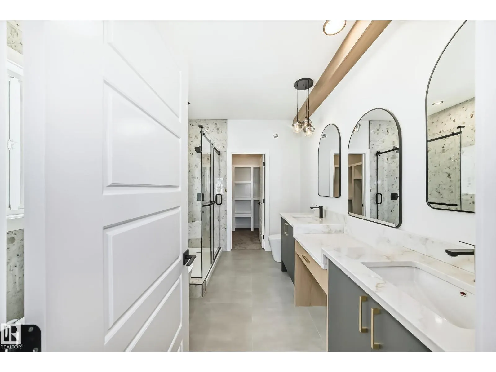 341 ROBERTS WD