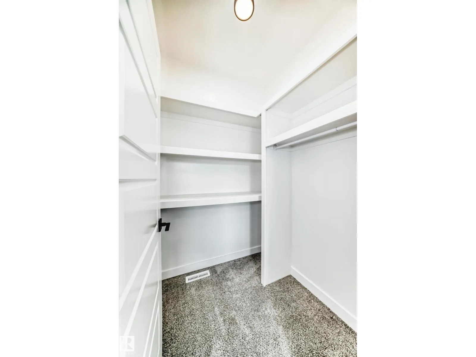 341 ROBERTS WD