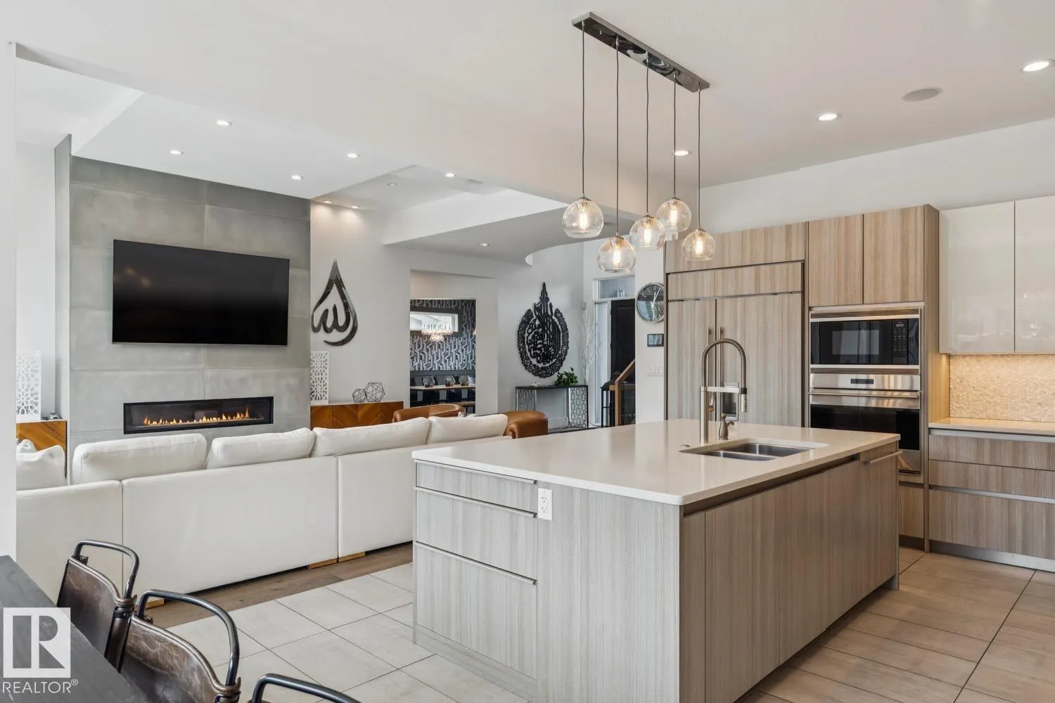 3631 WESTCLIFF WY SW