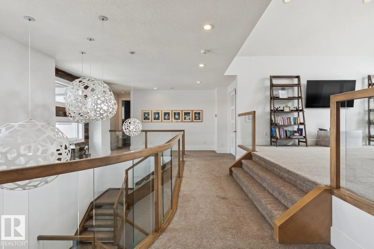3631 WESTCLIFF WY SW
