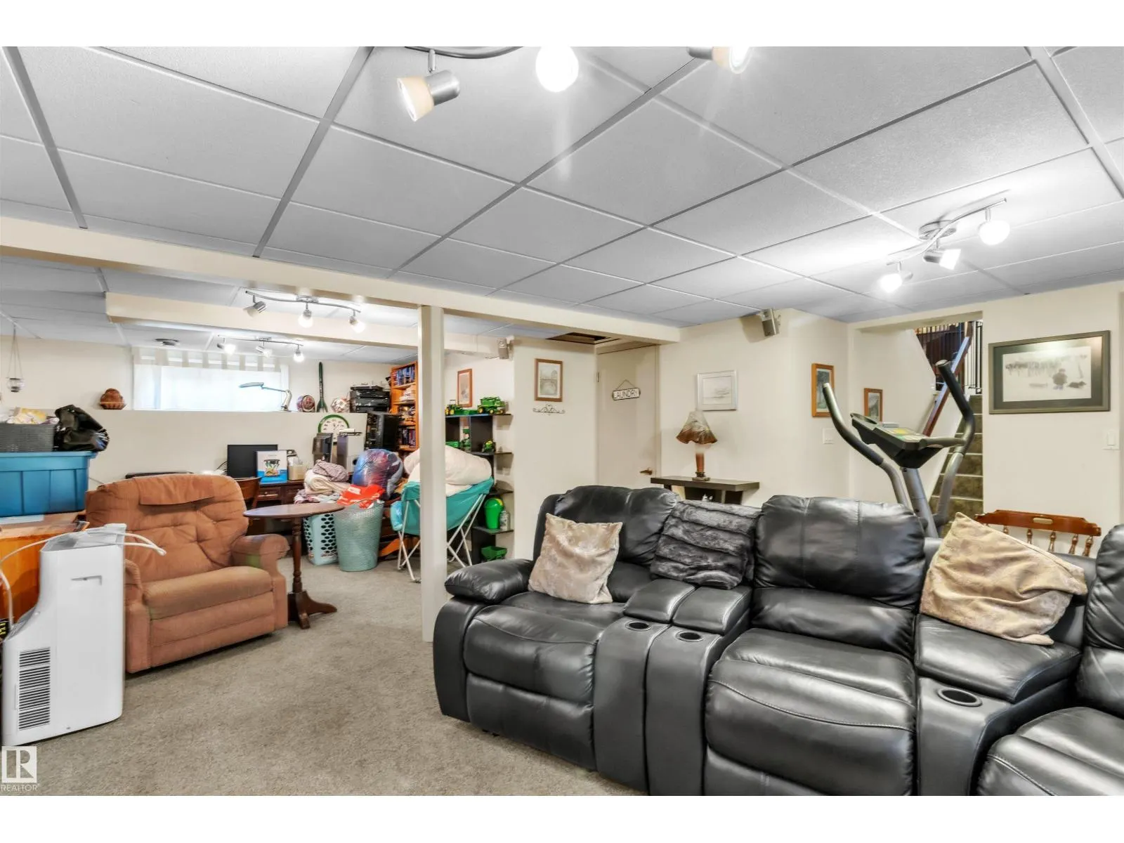 76 GARIEPY CR NW