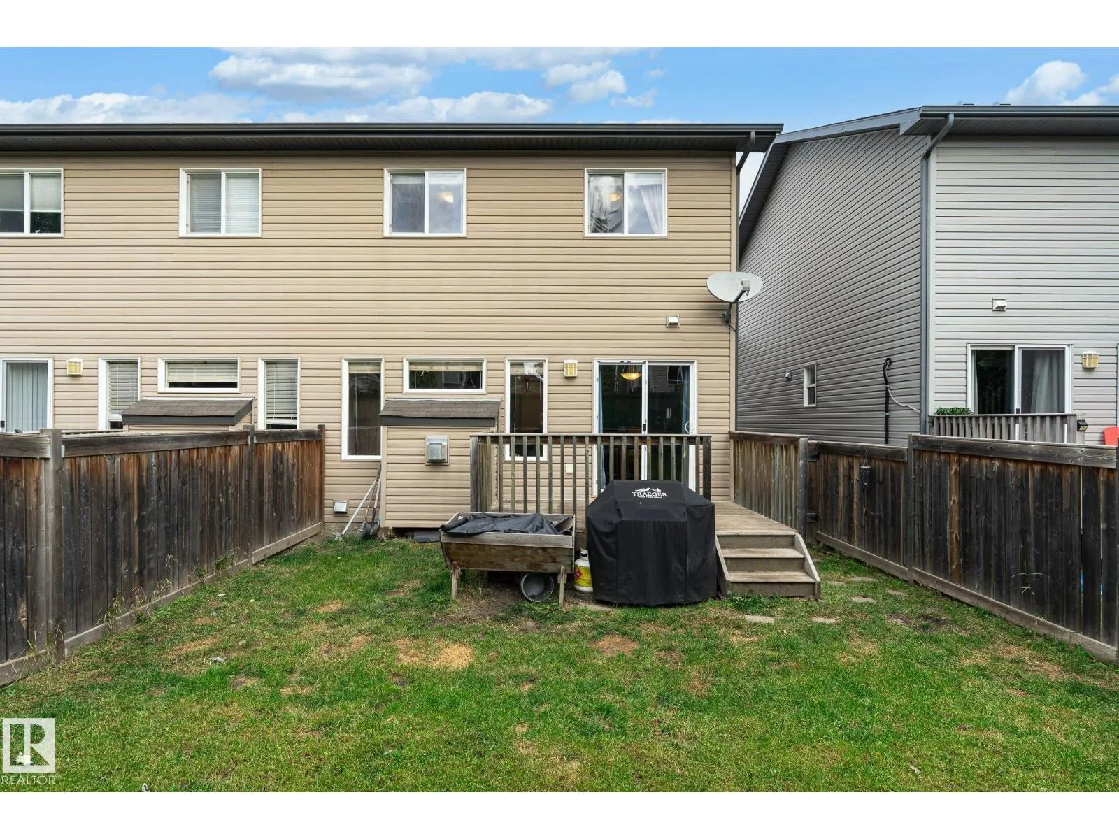 #27 85 SPRUCE VILLAGE DR