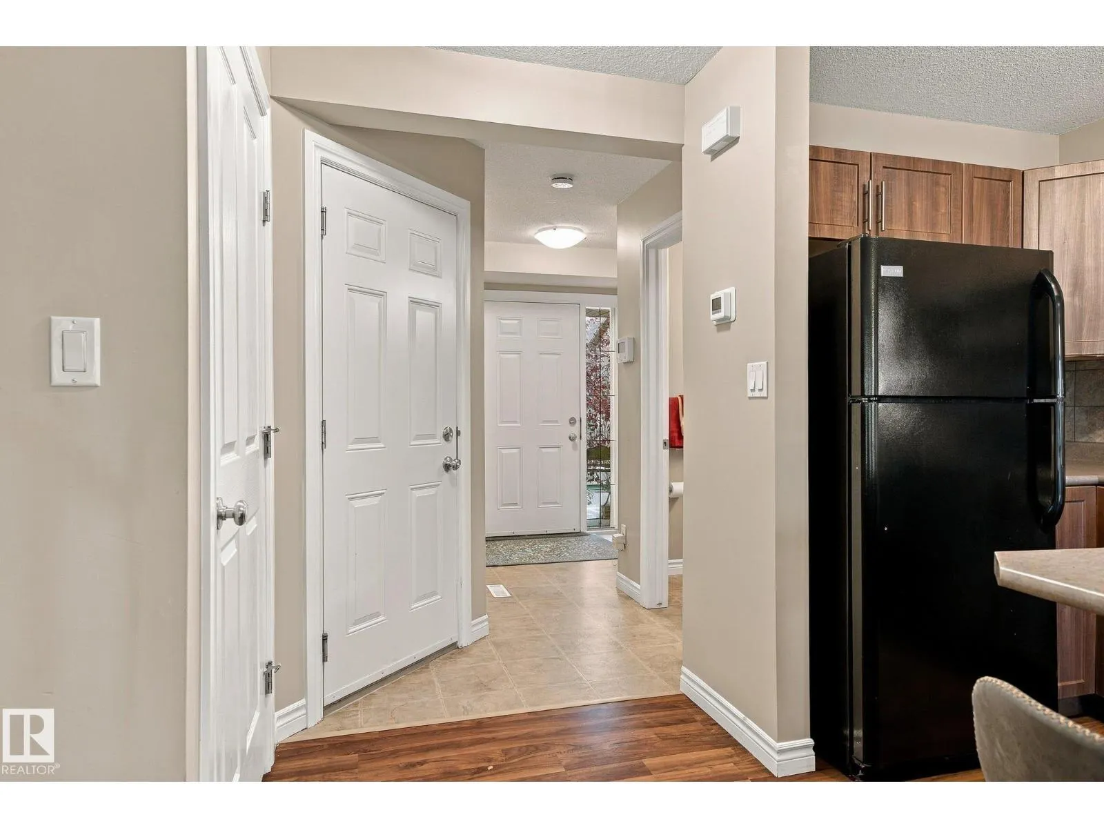 #27 85 SPRUCE VILLAGE DR