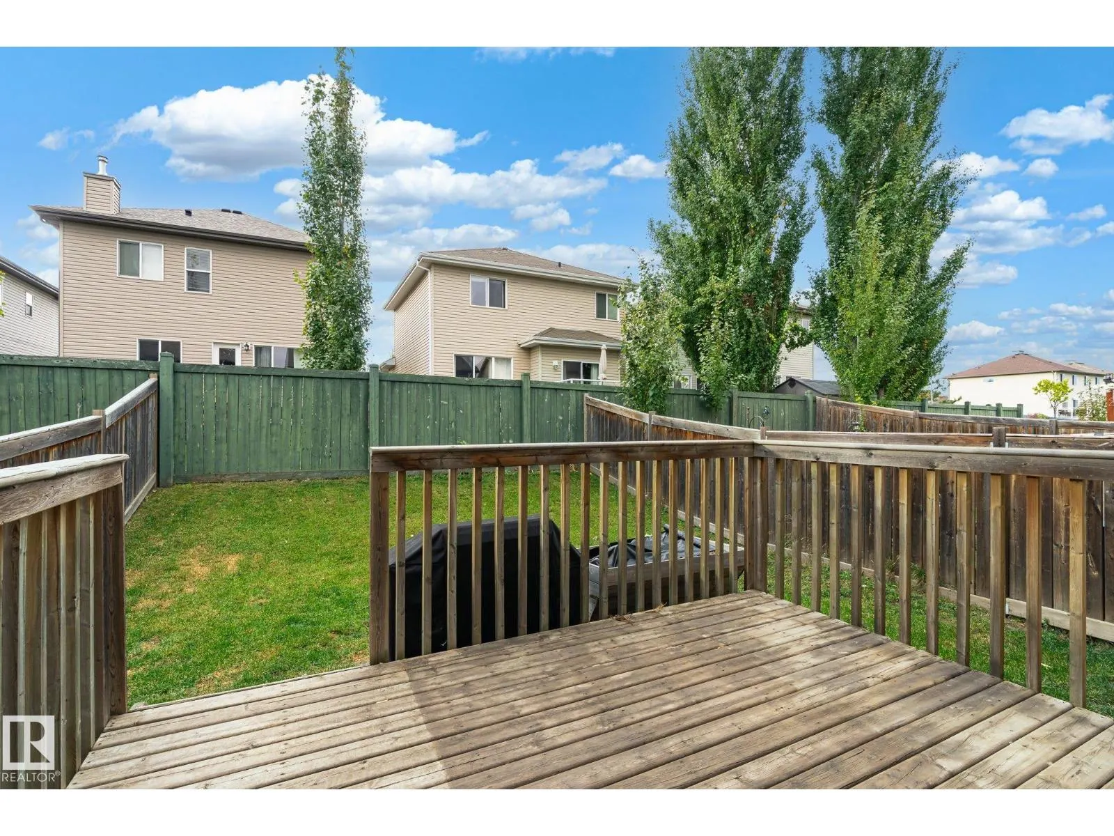 #27 85 SPRUCE VILLAGE DR
