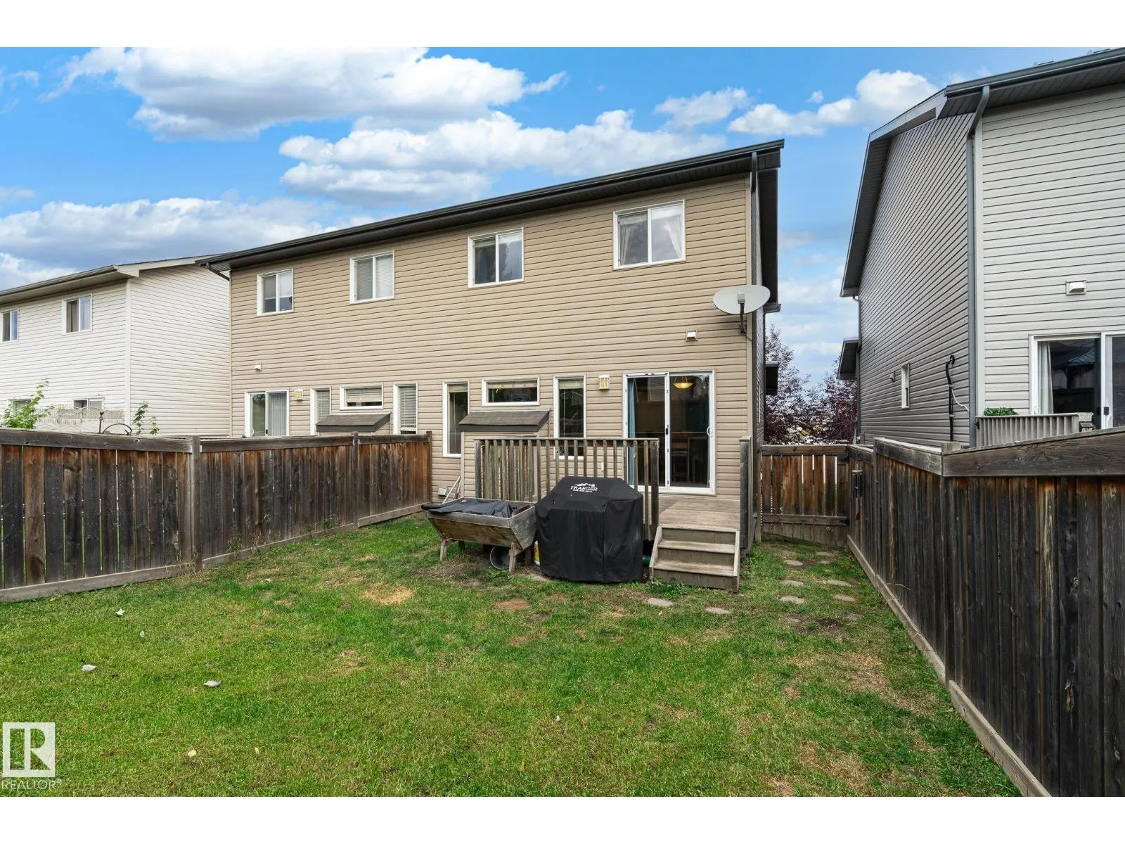 #27 85 SPRUCE VILLAGE DR