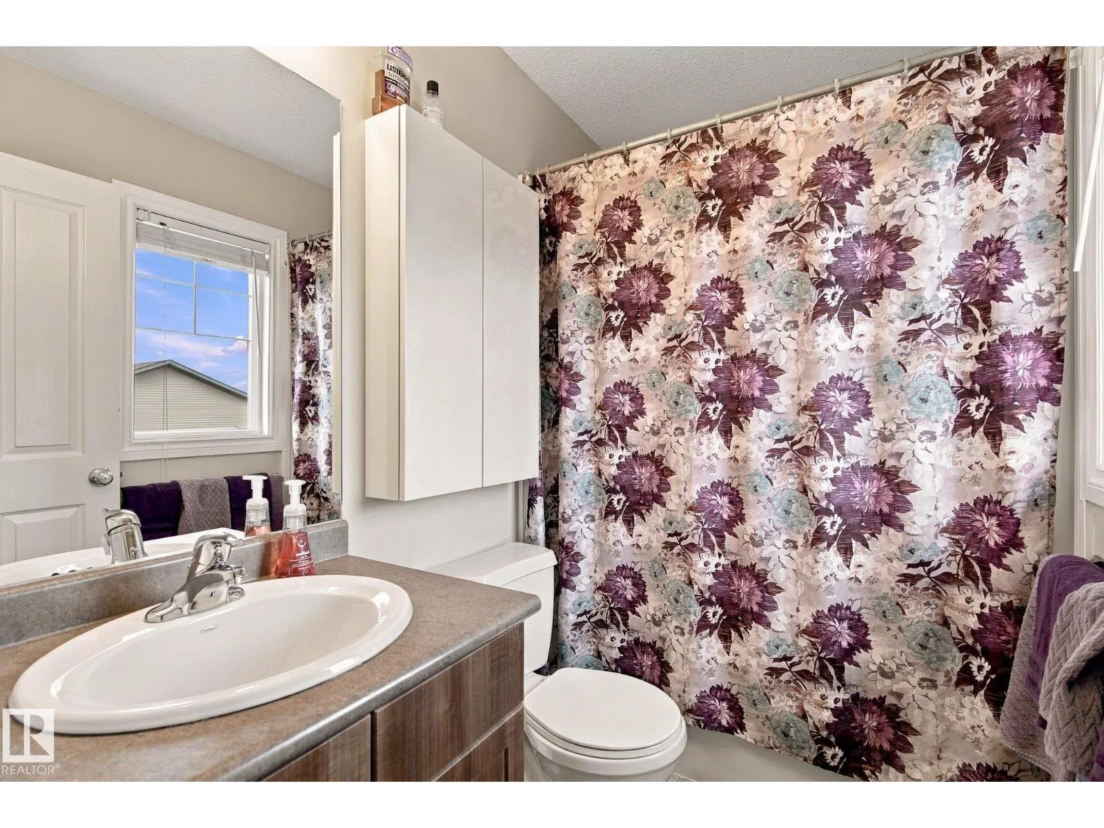 #27 85 SPRUCE VILLAGE DR