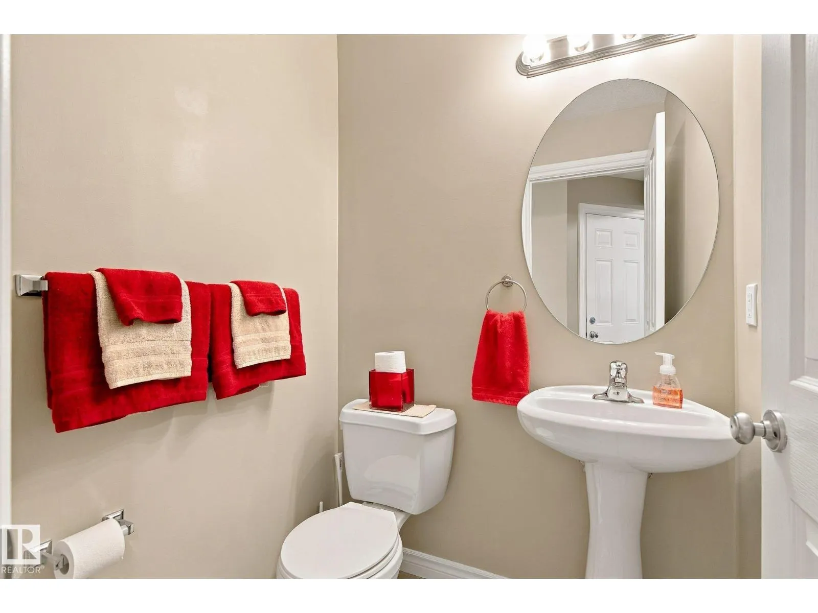 #27 85 SPRUCE VILLAGE DR