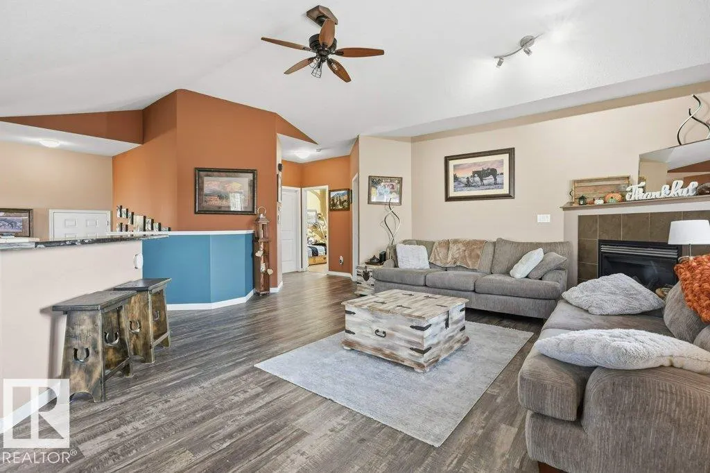 81 GRAYRIDGE CR