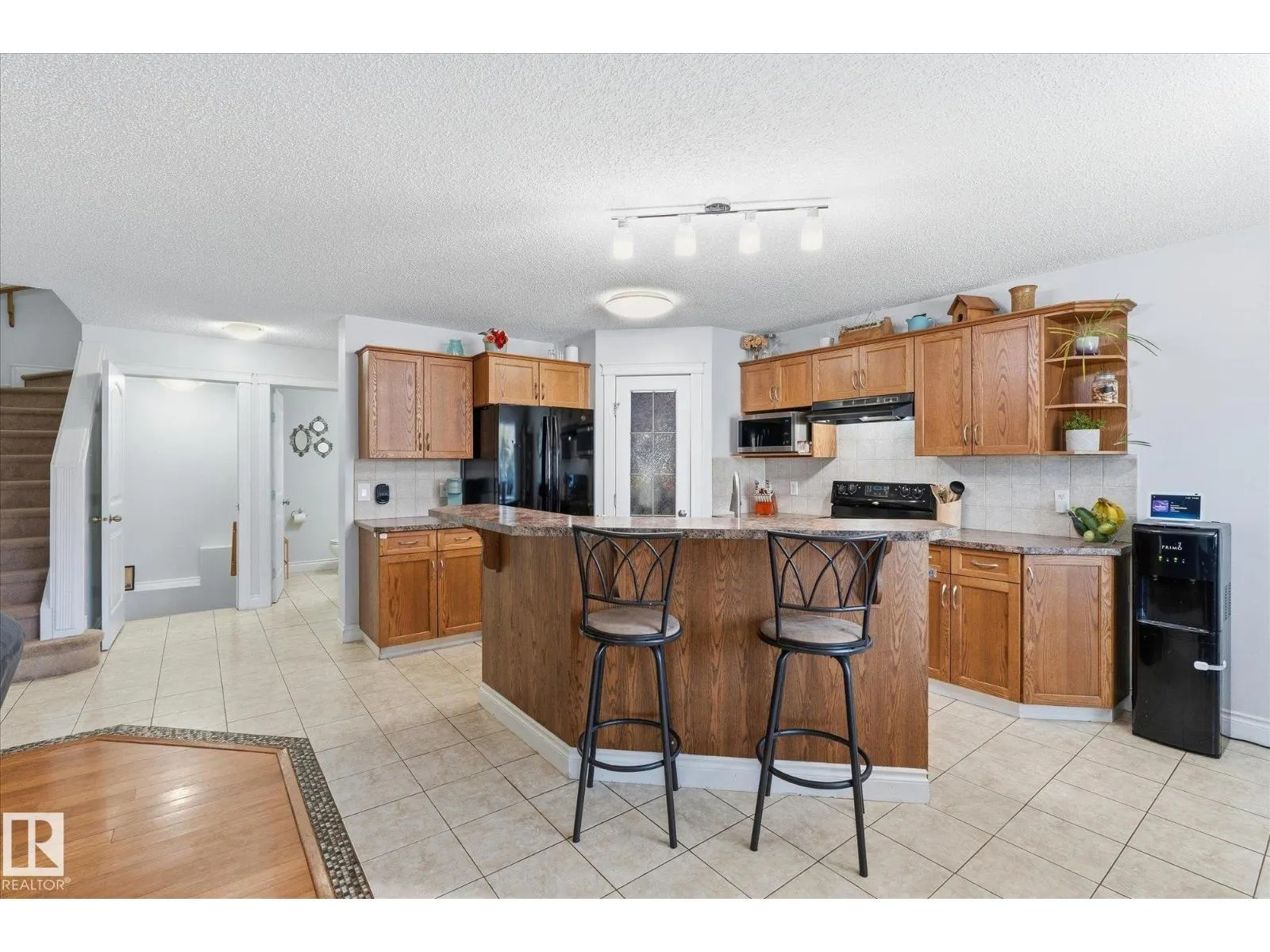 70 GREENFIELD WY