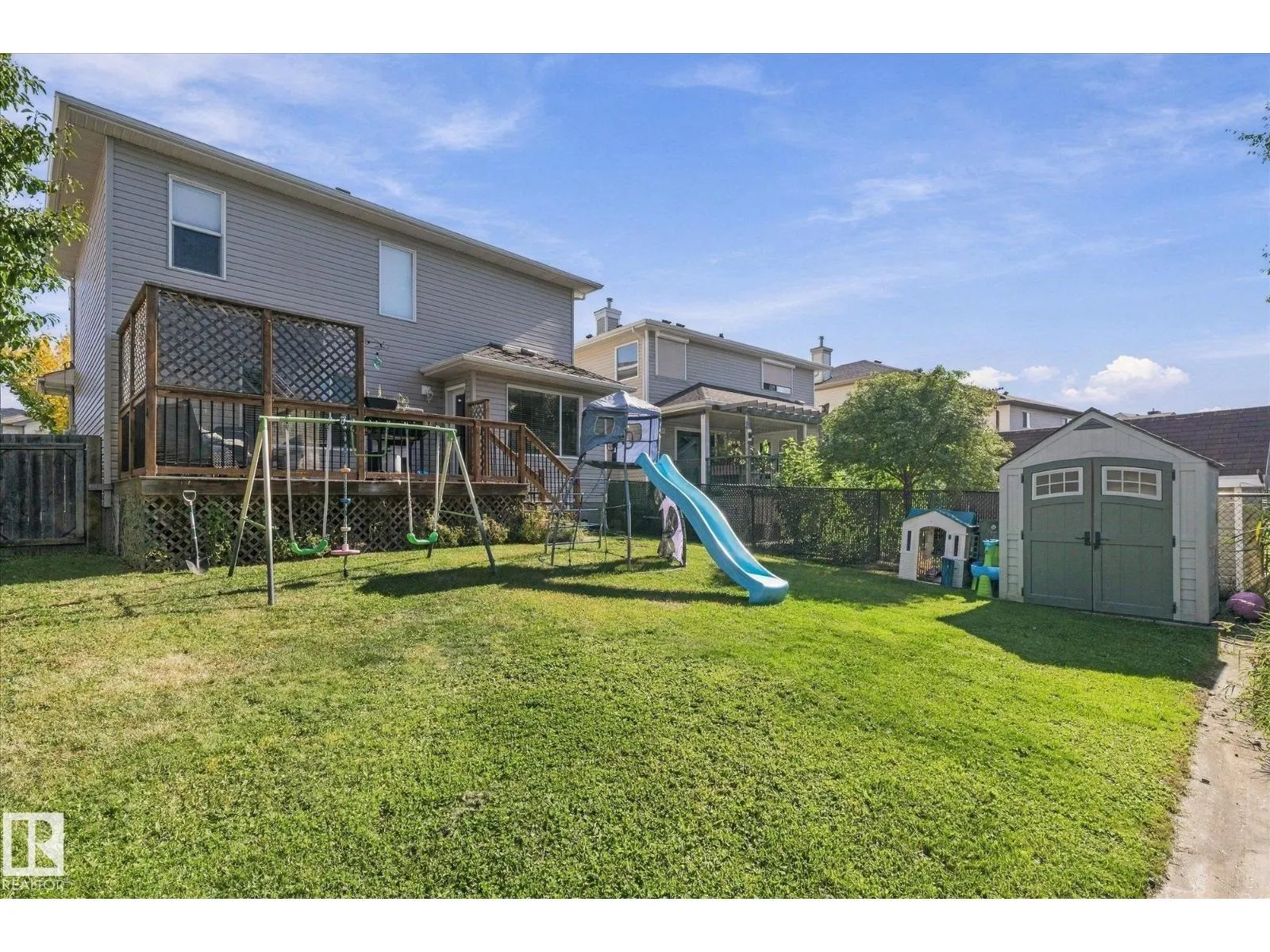 70 GREENFIELD WY