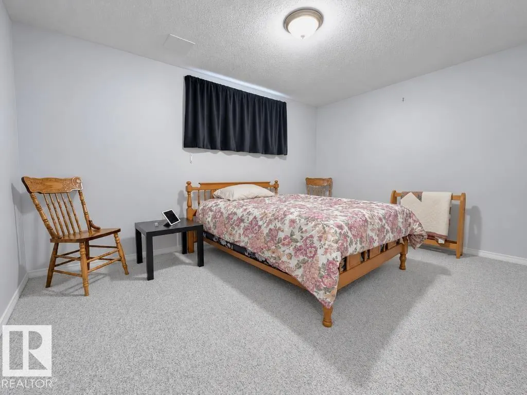 #25 20 DEERBOURNE DR