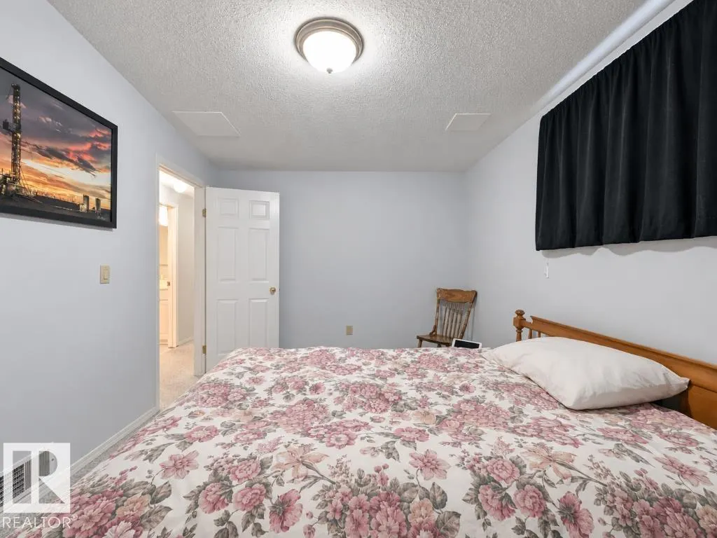 #25 20 DEERBOURNE DR