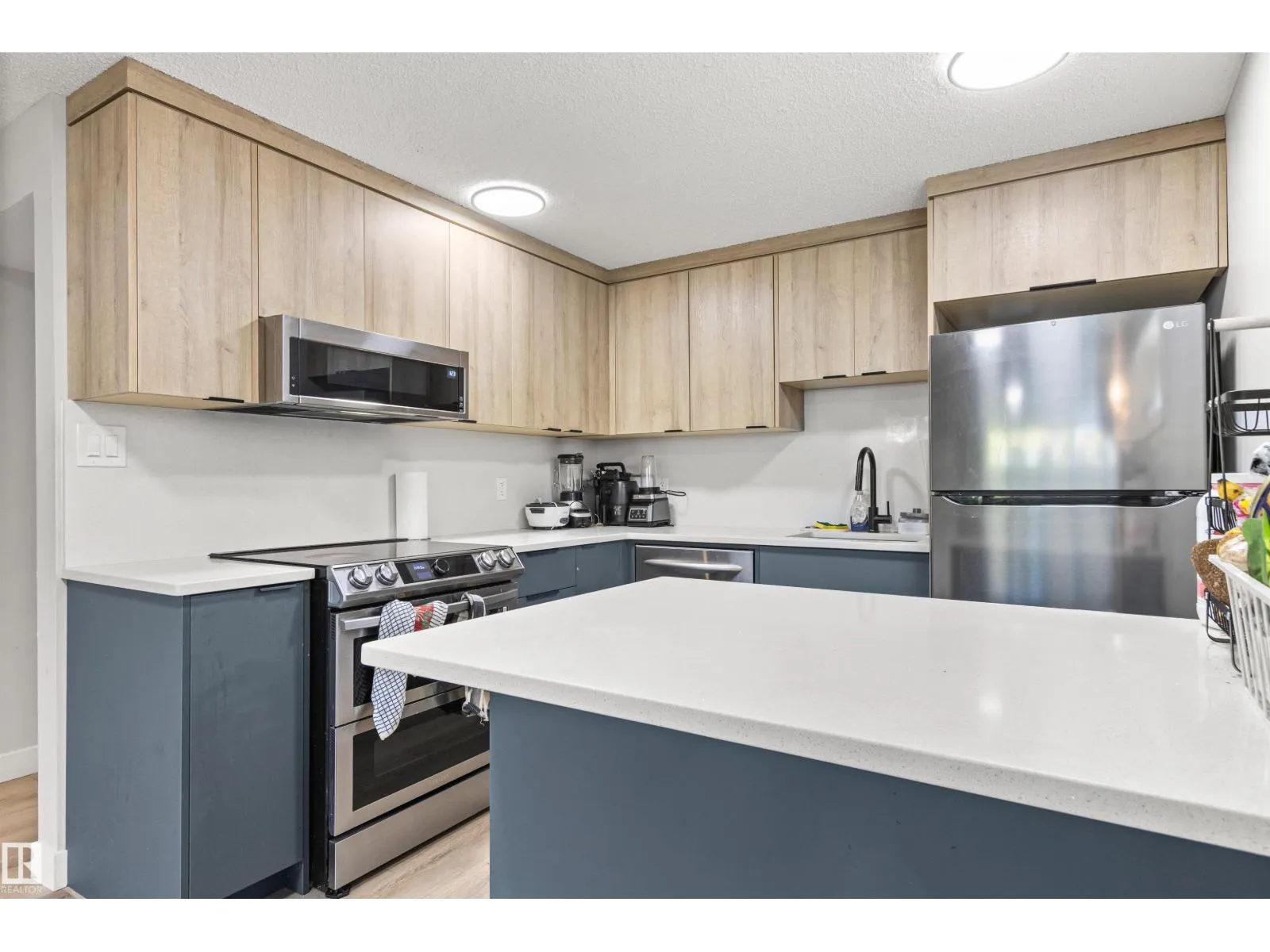 10753 79 AV NW