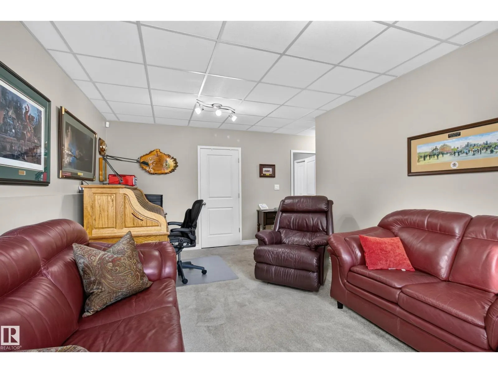 #35 101 JIM COMMON DR