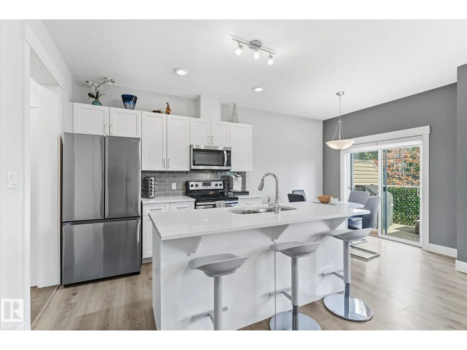 #15 4835 WRIGHT DR SW