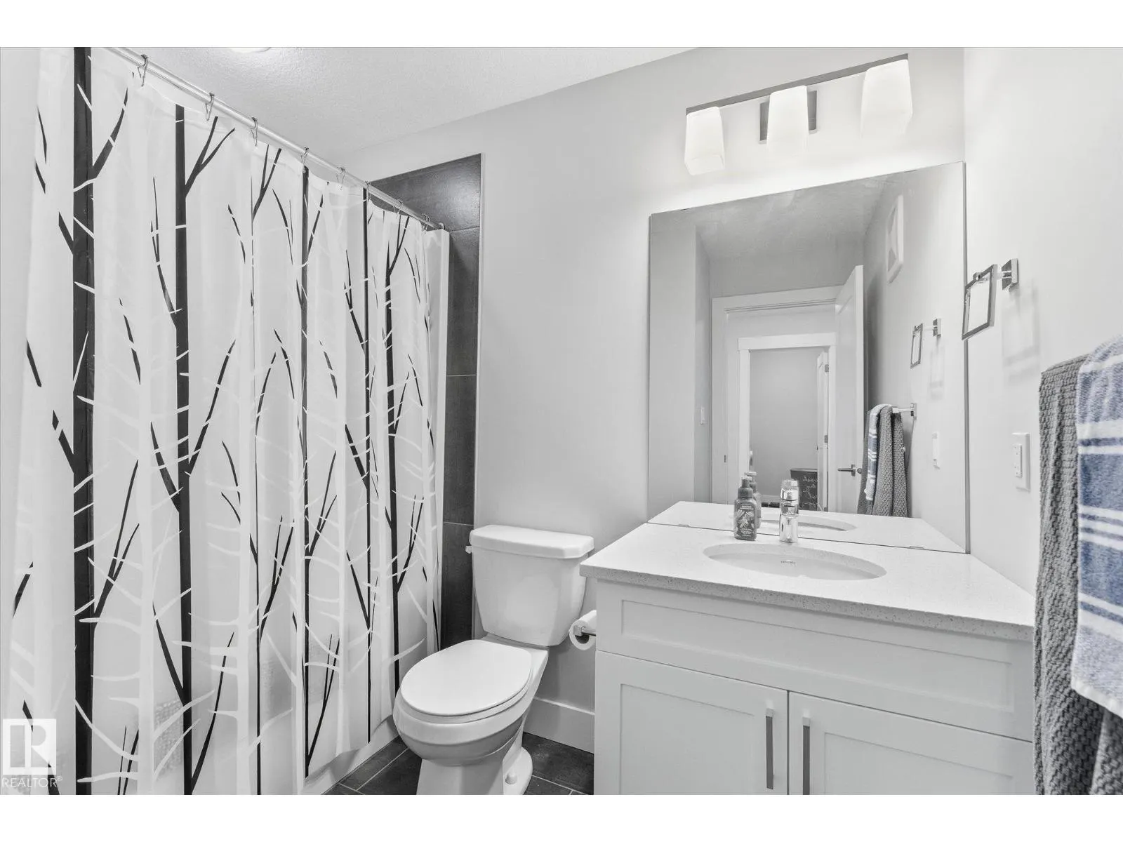 #15 4835 WRIGHT DR SW