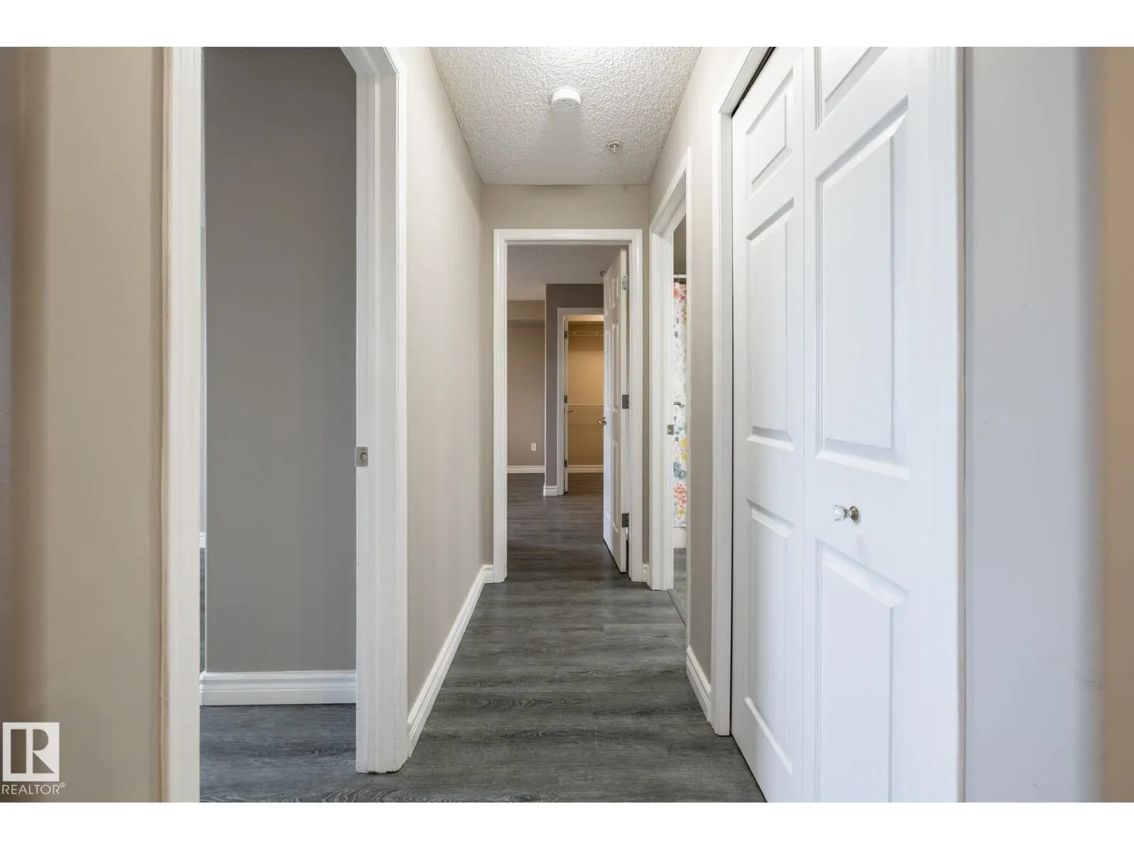 #310 13635 34 ST NW