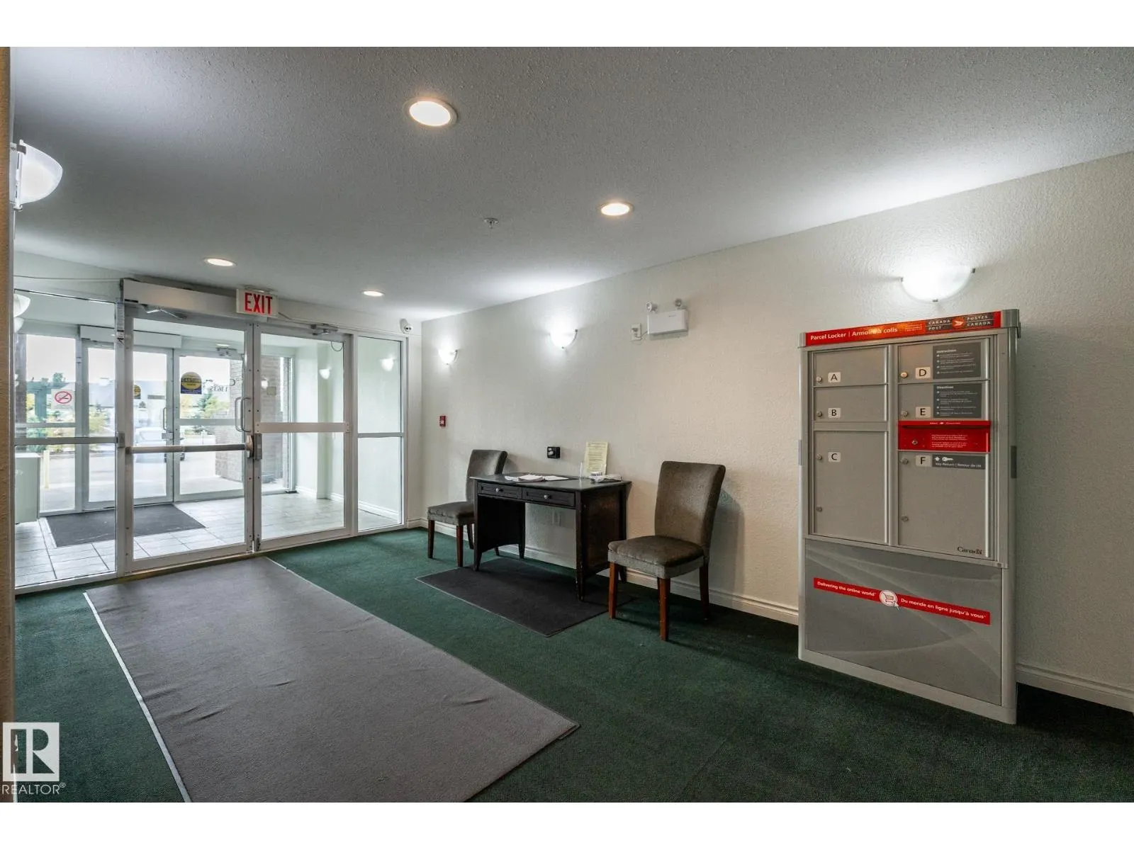 #310 13635 34 ST NW