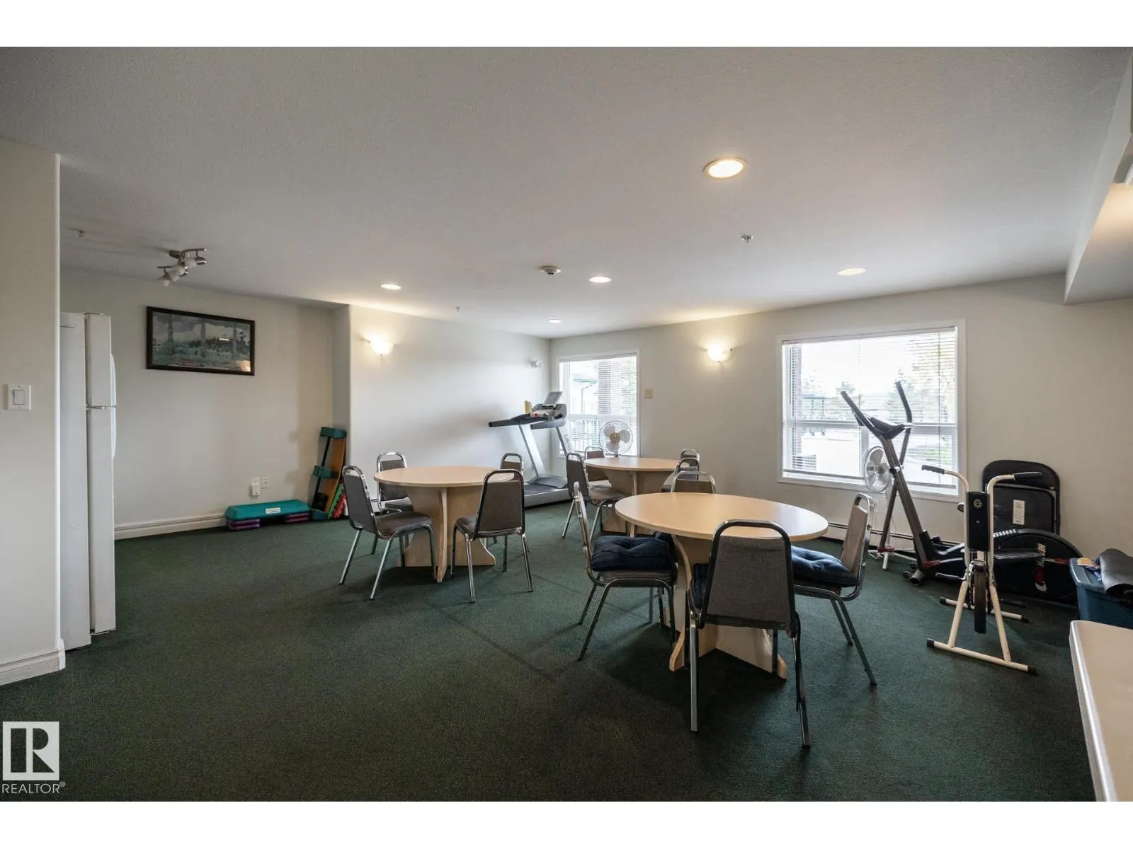 #310 13635 34 ST NW