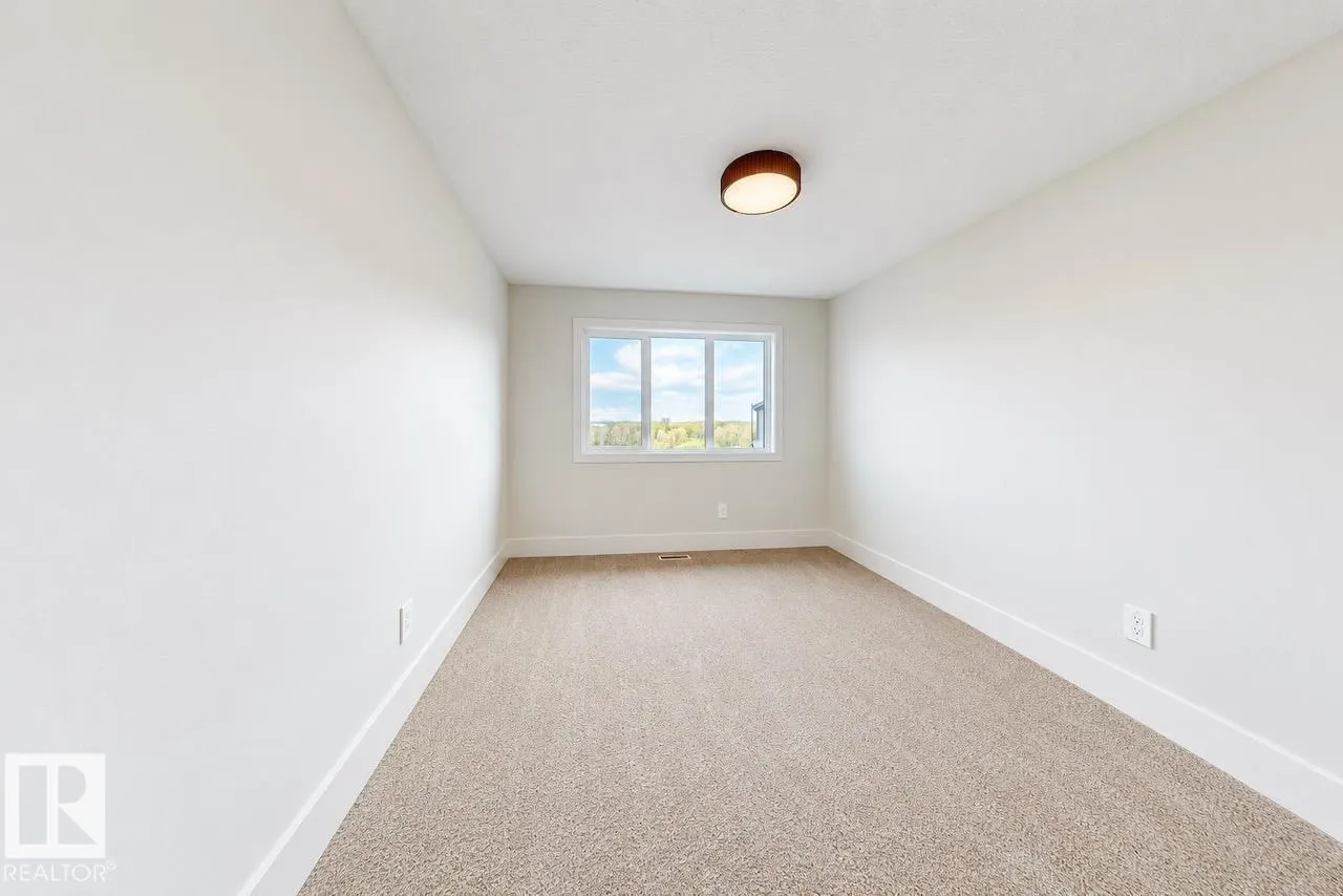 2216 Crossbill Link NW