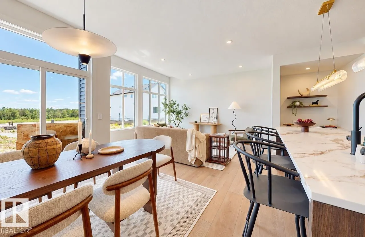 2216 Crossbill Link NW
