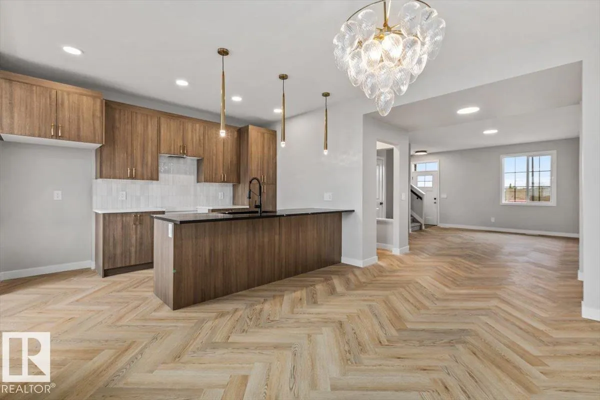 54 Cessy ST SE